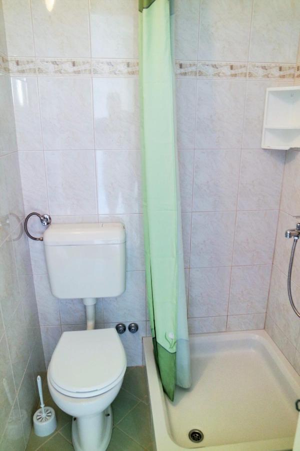 Appartement Novalja And Fun Chambre photo