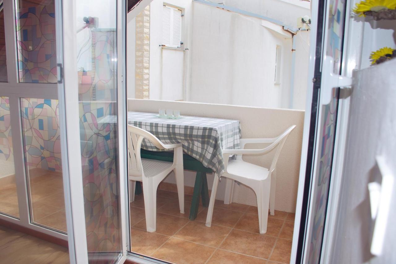 Appartement Novalja And Fun Extérieur photo